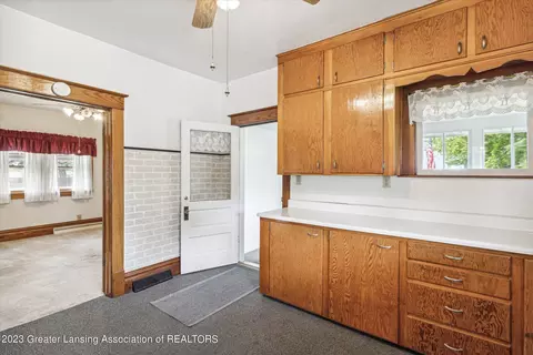 511 E Higham St, Saint Johns, MI 48879 photo 16