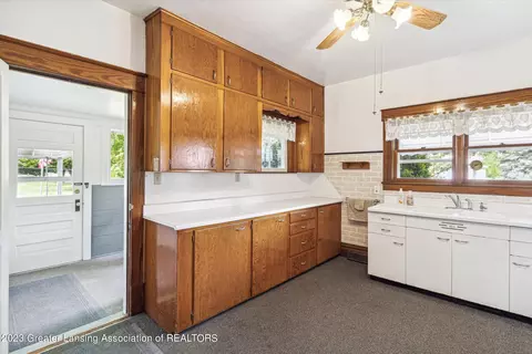 511 E Higham St, Saint Johns, MI 48879 photo 13