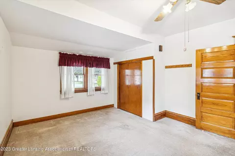 511 E Higham St, Saint Johns, MI 48879 photo 18