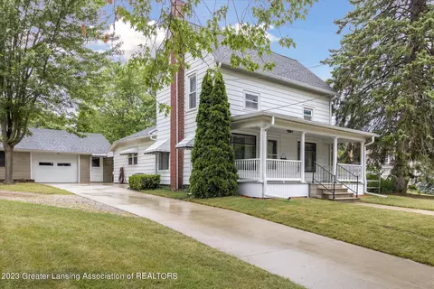 511 E Higham St, Saint Johns, MI 48879
