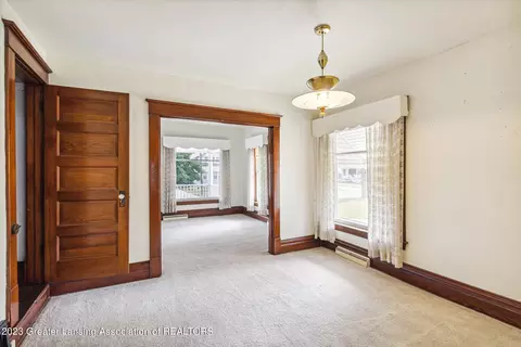 511 E Higham St, Saint Johns, MI 48879 photo 8