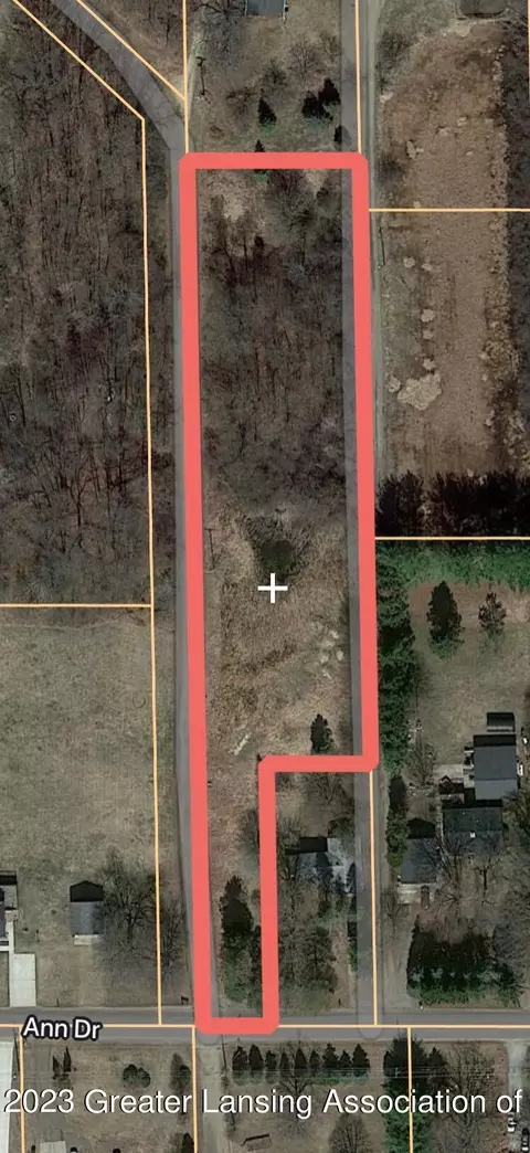 5411 Ann Dr, Bath, MI 48808 photo 1