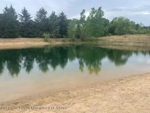 2875 Trillium Creek Way, Saint Johns, MI 48879