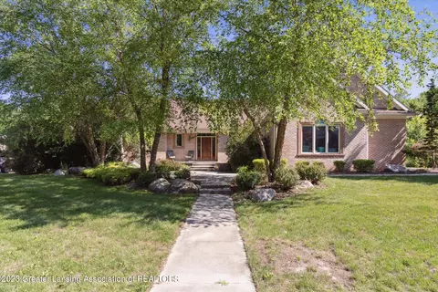 2016 Belwood Dr, Okemos, MI 48864