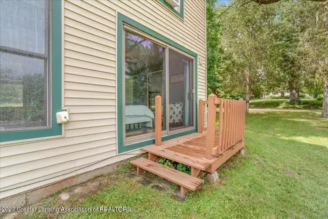 6776 Howe Rd, Bath, MI 48808 photo 29