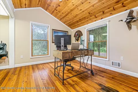 6776 Howe Rd, Bath, MI 48808 photo 34