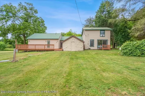 6776 Howe Rd, Bath, MI 48808 photo 23