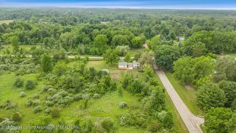 6776 Howe Rd, Bath, MI 48808 photo 42