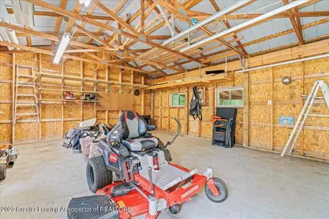 6776 Howe Rd, Bath, MI 48808 photo 28