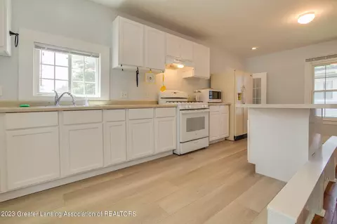 1325 E North St, Jackson, MI 49202 photo 10