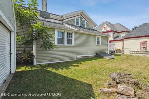 307 E Walker St, Saint Johns, MI 48879 photo 36