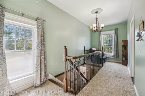 307 E Walker St, Saint Johns, MI 48879 photo 17