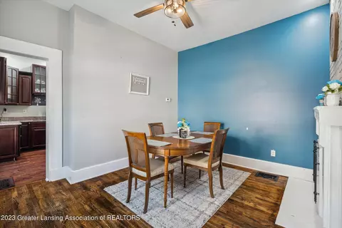 307 E Walker St, Saint Johns, MI 48879 photo 15