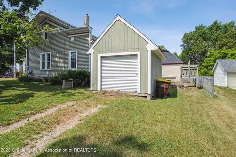 307 E Walker St, Saint Johns, MI 48879 photo 38
