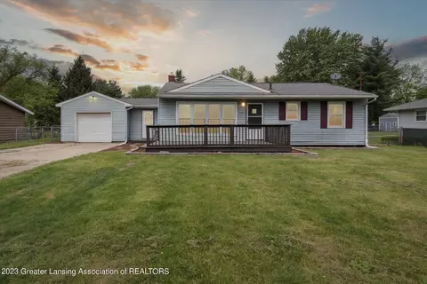 1150 Battle Creek Rd, Charlotte, MI 48813