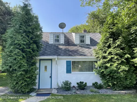 2020 E Cavanaugh Rd, Lansing, MI 48910 photo 3