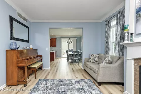 13796 Myrtle Dr, Dewitt, MI 48820 photo 5