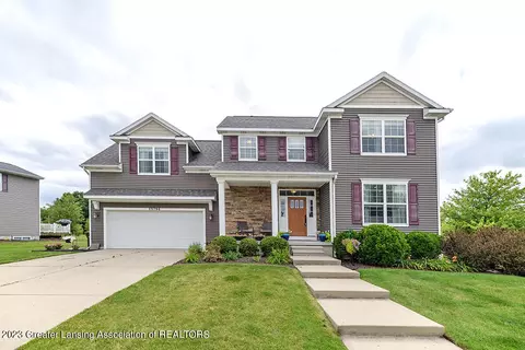 13796 Myrtle Dr, Dewitt, MI 48820