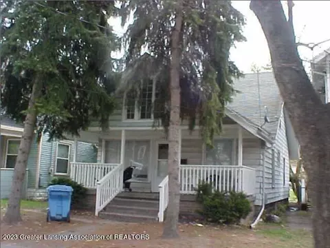 1709 Herbert St, Lansing, MI 48910