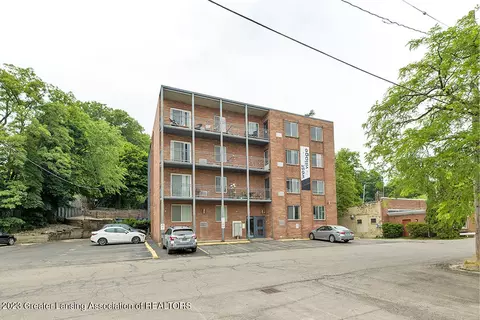 351 Oakhill Ave # 303, East Lansing, MI 48823