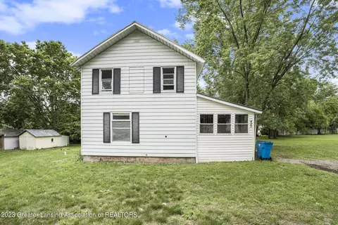 422 Pearl St, Morenci, MI 49256