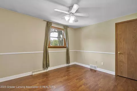 321 E Cherry St, Mason, MI 48854 photo 25