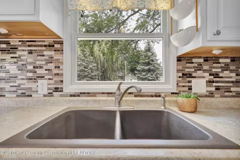321 E Cherry St, Mason, MI 48854 photo 20