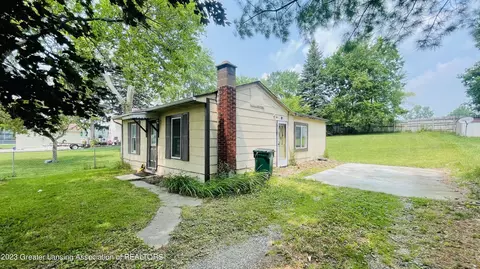 2015 Worden St, Lansing, MI 48910
