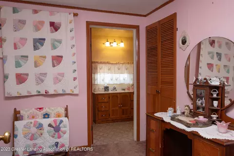554 Harrison Ave, Owosso, MI 48867 photo 12