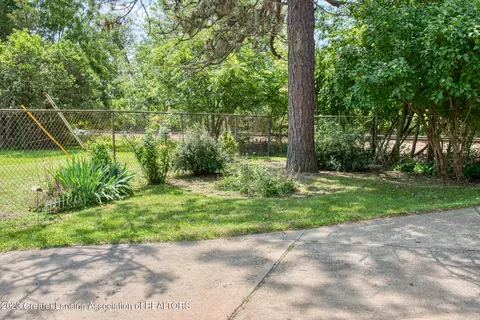 554 Harrison Ave, Owosso, MI 48867 photo 21