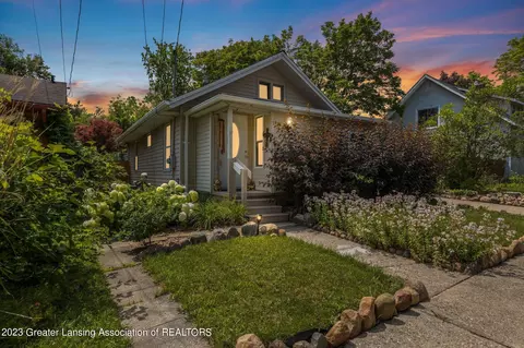 734 Call St, Lansing, MI 48906