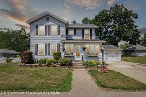 109 E North St, Albion, MI 49224