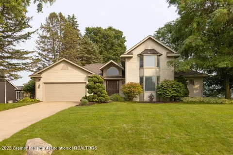 9331 W Scenic Lake Dr, Laingsburg, MI 48848