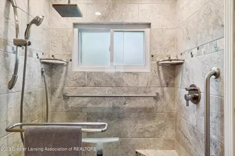 2335 Arbor Hills Rd, Jackson, MI 49201 photo 34