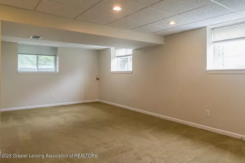 4920 Knapp St, Dimondale, MI 48821 photo 14