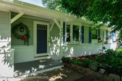 4920 Knapp St, Dimondale, MI 48821