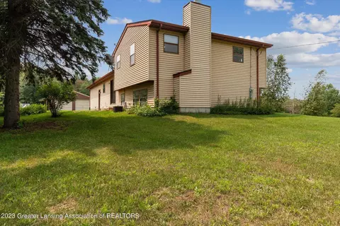 5900 E Centerline Rd, Saint Johns, MI 48879 photo 6