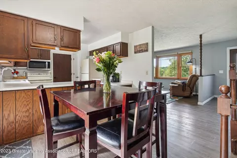 5900 E Centerline Rd, Saint Johns, MI 48879 photo 16