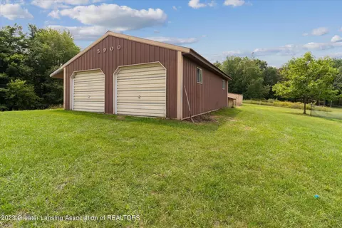 5900 E Centerline Rd, Saint Johns, MI 48879 photo 9