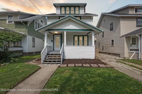 138 Leslie St, Lansing, MI 48912