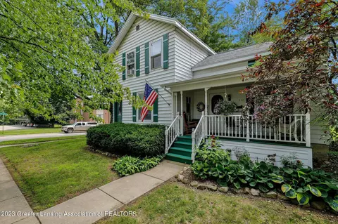 232 E Cherry St, Mason, MI 48854 photo 8