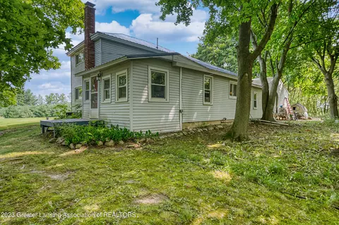 6733 S Loomis Rd, Dewitt, MI 48820 photo 8