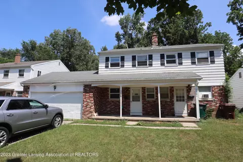 3706-3708 Malibu Dr, Lansing, MI 48911