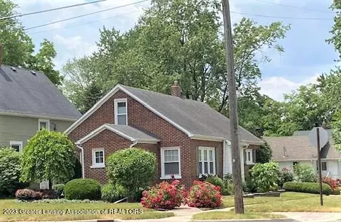 109 N Lansing St, Saint Johns, MI 48879