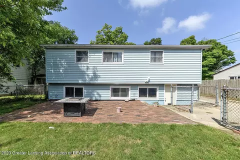 4911 Lyncott Dr, Lansing, MI 48910 photo 21