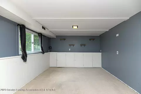 4911 Lyncott Dr, Lansing, MI 48910 photo 17