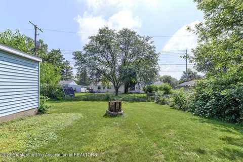 4911 Lyncott Dr, Lansing, MI 48910 photo 20