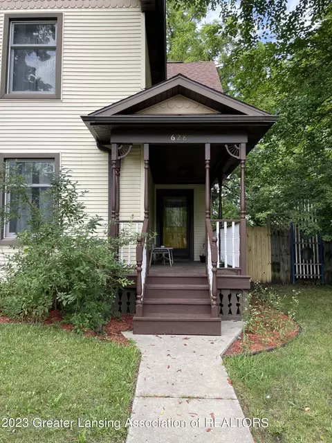 628 Brook St, Lansing, MI 48906 photo 3
