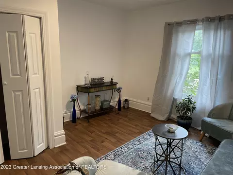628 Brook St, Lansing, MI 48906 photo 20