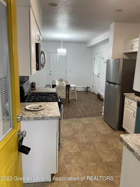 628 Brook St, Lansing, MI 48906 photo 10